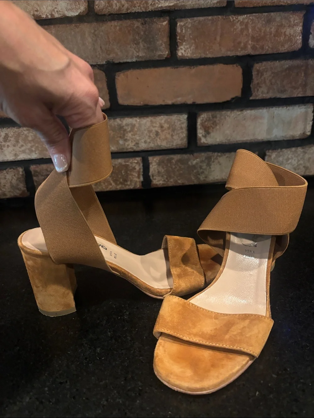 Vecceli Italy elegant tan